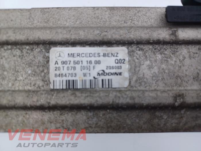 Intercooler d'un Mercedes-Benz Sprinter 3,5t (910.0/910.1/907.1/907.2) 316 CDI 2.1 D RWD 2021