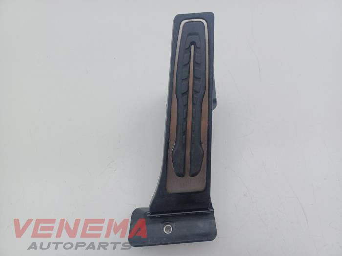 Używane Pedal gazu BMW 5 serie (G30) 540d xDrive 3.0 TwinPower Turbo 24V Cena € 34,99 Procedura marży oferowane przez Venema Autoparts