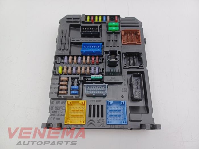 Used Body control computer Citroen C5 Aircross I (A4/AC/AJ/AR) 1.2 PureTech Hybrid 136 Price € 149,99 Margin scheme offered by Venema Autoparts