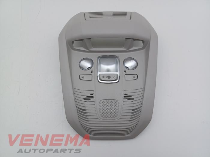 Begagnade Innerbelysning, fram Citroen C5 Aircross I (A4/AC/AJ/AR) 1.2 PureTech Hybrid 136 Pris € 14,99 Marginaltabell erbjuds av Venema Autoparts