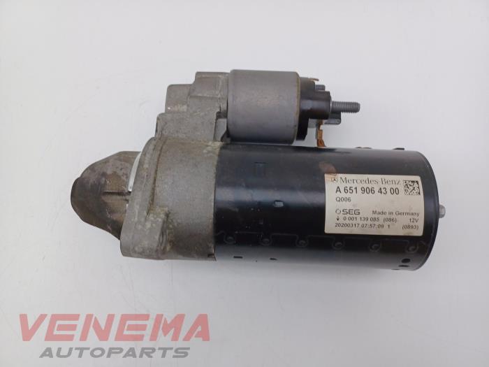 Usagé Démarreur Mercedes Sprinter 3,5t (910.0/910.1/907.1/907.2) 316 CDI 2.1 D RWD Prix € 9,99 Règlement à la marge proposé par Venema Autoparts
