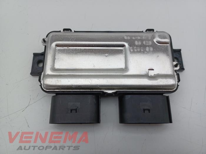 Używane Modul paliwowy ADM Mercedes A Limousine (177.1) 2.0 A-250 Turbo 16V Mild Hybrid 4Matic Cena € 14,99 Procedura marży oferowane przez Venema Autoparts
