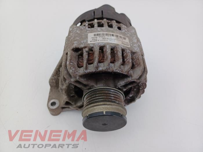 Begagnade Dynamo Fiat Panda (312) 0.9 TwinAir Turbo 85 Pris € 14,99 Marginaltabell erbjuds av Venema Autoparts