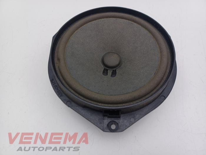 Używane Glosnik Fiat Panda (312) 0.9 TwinAir Turbo 85 Cena € 14,99 Procedura marży oferowane przez Venema Autoparts