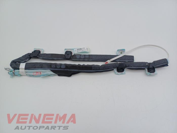 Używane Kurtyna prawa Fiat Panda (312) 0.9 TwinAir Turbo 85 Cena € 39,99 Procedura marży oferowane przez Venema Autoparts