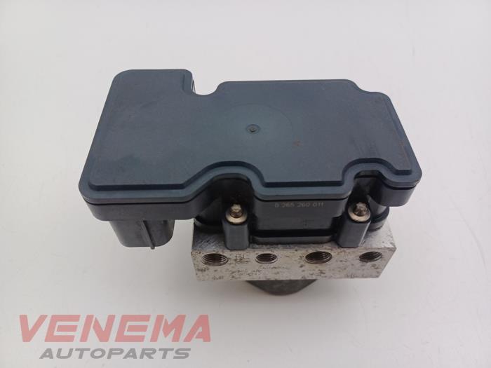 Usagé Bloc ABS Fiat Panda (312) 0.9 TwinAir Turbo 85 Prix € 44,99 Règlement à la marge proposé par Venema Autoparts
