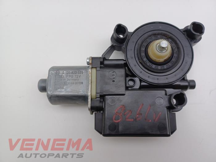 Usados Motor de ventanilla de puerta Volkswagen Polo V (6R) 1.4 GTI 16V Precio € 14,99 Norma de margen ofrecido por Venema Autoparts