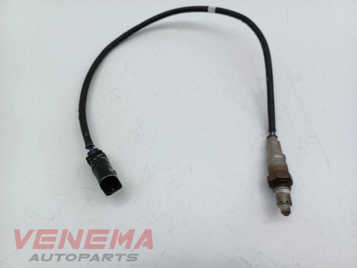 Lambda probe from a Audi A3 Sportback (8VA/8VF) 1.5 35 TFSI 16V 2019