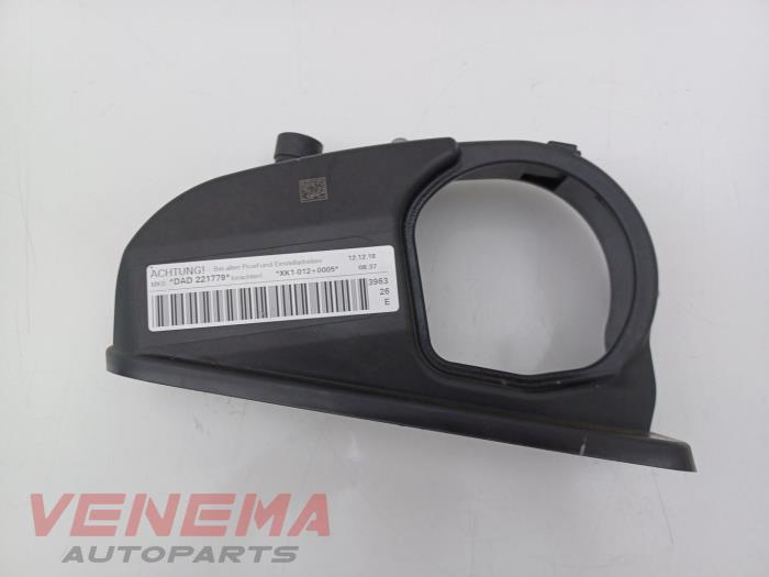 Usagé Couvercle de distribution Audi A3 Sportback (8VA/8VF) 1.5 35 TFSI 16V Prix € 9,99 Règlement à la marge proposé par Venema Autoparts