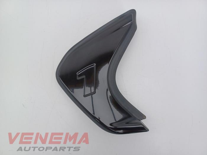 Begagnade Dekorstripe BMW 1 serie (F70) 120 1.5 TwinPower Turbo 12V Pris € 19,99 Marginaltabell erbjuds av Venema Autoparts