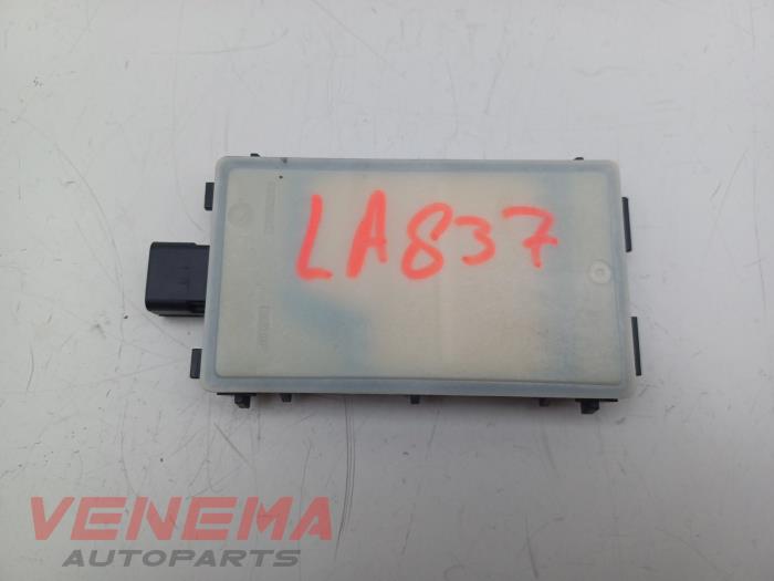 Begagnade Radarsensor BMW 1 serie (F70) 120 1.5 TwinPower Turbo 12V Pris € 199,99 Marginaltabell erbjuds av Venema Autoparts