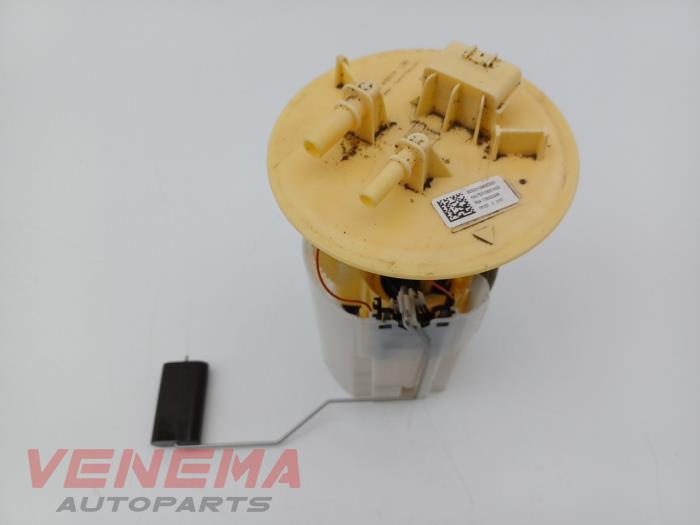 Gebrauchte Kraftstoffpumpe Elektrisch Mercedes Citan (415.6) 1.5 111 CDI Preis € 149,99 Margenregelung angeboten von Venema Autoparts