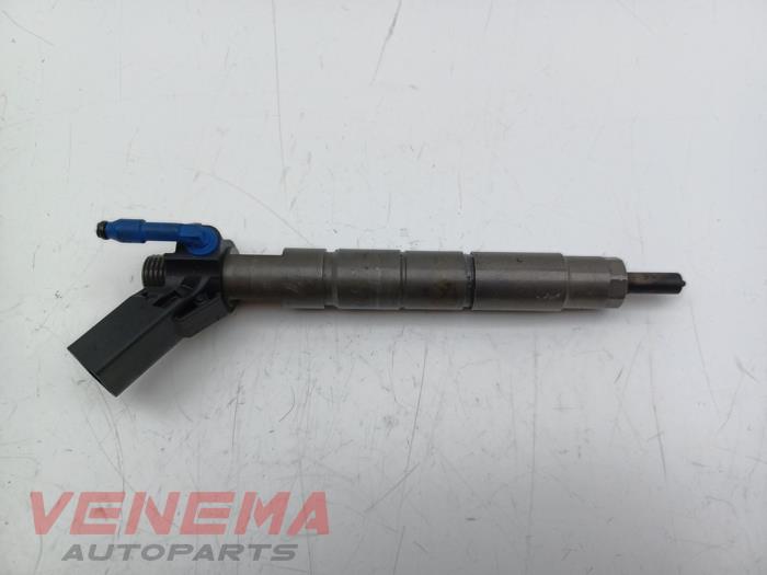 Usagé Injecteurs Mercedes E Estate (S213) E-220d 2.0 Turbo 16V Prix € 69,99 Règlement à la marge proposé par Venema Autoparts