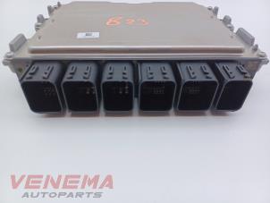 Engine management computer from a MINI Mini Convertible (F57) 2.0 16V John Cooper Works 2019