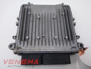 Engine management computer from a Mercedes-Benz GLK (204.7/9) 3.0 320 CDI 24V 4-Matic 2010