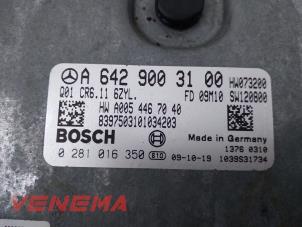 Engine management computer from a Mercedes-Benz GLK (204.7/9) 3.0 320 CDI 24V 4-Matic 2010
