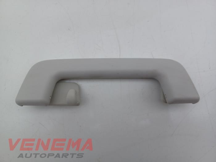 Gebrauchte Handgriff Ford Focus 4 Wagon 1.5 EcoBlue 120 Preis € 9,99 Margenregelung angeboten von Venema Autoparts