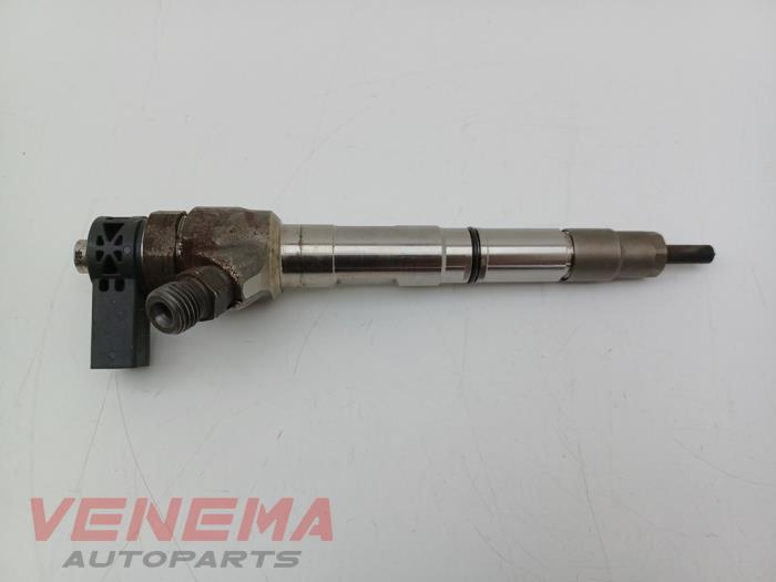 Usagé Injecteurs Skoda Octavia Combi (5EAC) 2.0 TDI RS 16V Prix € 14,99 Règlement à la marge proposé par Venema Autoparts
