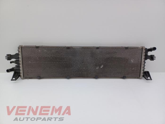 Usagé Radiateur Ford Focus 4 Wagon 1.5 EcoBlue 120 Prix € 124,99 Règlement à la marge proposé par Venema Autoparts