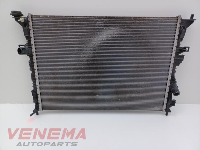 Usagé Radiateur Ford Focus 4 Wagon 1.5 EcoBlue 120 Prix € 149,99 Règlement à la marge proposé par Venema Autoparts