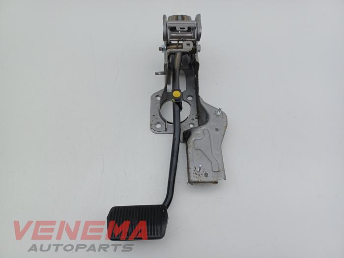 Używane Pedal hamulca Ford Focus 4 Wagon 1.5 EcoBlue 120 Cena € 69,99 Procedura marży oferowane przez Venema Autoparts