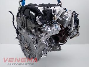 Engine from a BMW 3 serie Touring (G21) 318d 2.0 TwinPower Turbo 16V Mild Hybrid 2022