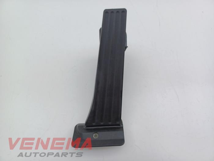 Accelerator pedal