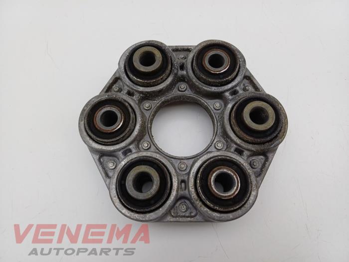 Prop shaft universal joint