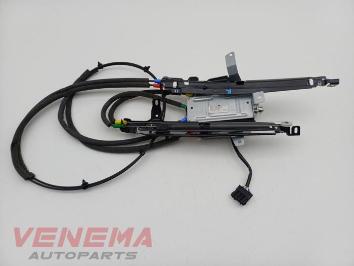 Curtain motor