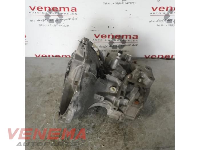 Gearbox from a Opel Astra G (F08/48) 1.2 16V 2002