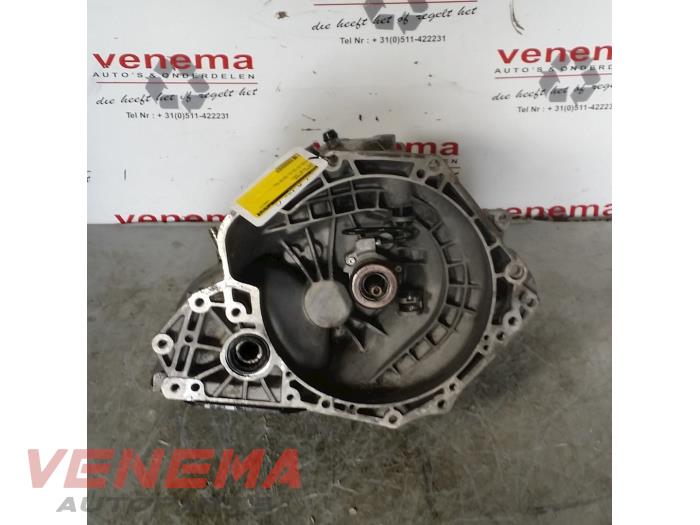 Gearbox from a Opel Astra G (F08/48) 1.2 16V 2002
