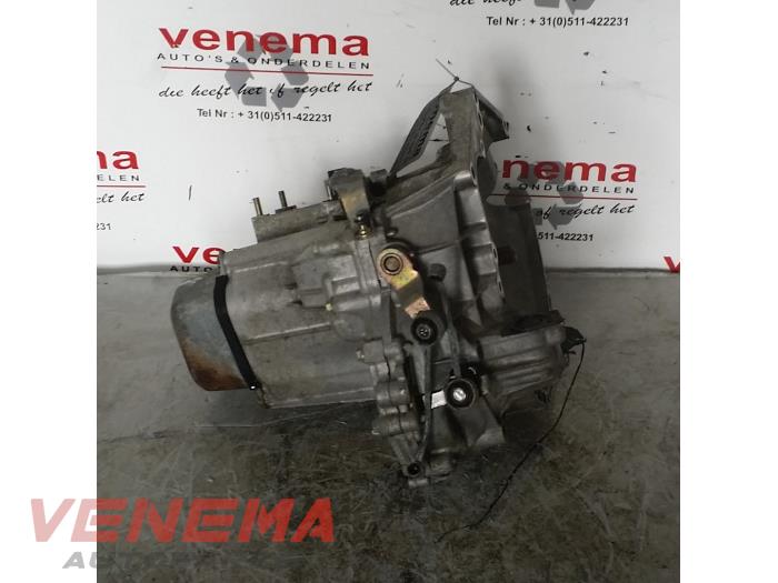 Gearbox from a Peugeot 206 (2A/C/H/J/S) 1.4 16V 2004