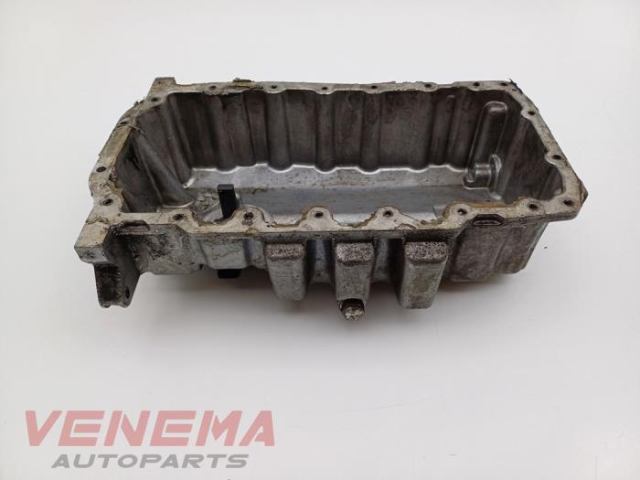 Usagé Couvercle carter Volkswagen Golf V (1K1) 1.9 TDI Prix € 24,99 Règlement à la marge proposé par Venema Autoparts