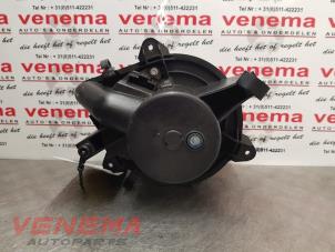 Usagé Ventilateur chauffage Fiat Idea (350AX) 1.4 16V Prix € 49,95 Règlement à la marge proposé par Venema Autoparts
