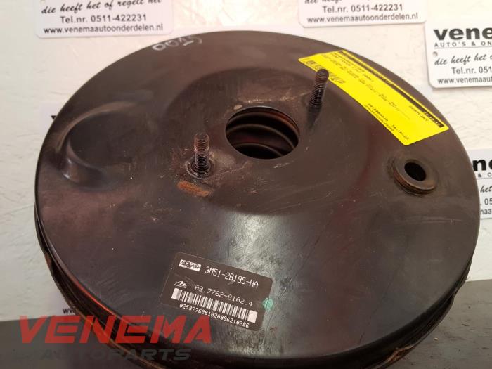Usagé Assistant de freinage Ford Focus 2 Wagon 2.0 16V Prix € 99,99 Règlement à la marge proposé par Venema Autoparts