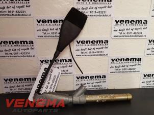 Used Front seatbelt buckle, left Renault Scénic II (JM) Price on request offered by Venema Autoparts