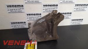 Usagé Support pompe clim Ford Focus 2 1.6 16V Prix sur demande proposé par Venema Autoparts