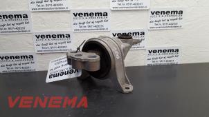 Usagé Support moteur Opel Meriva Mk.II 1.4 Turbo 16V ecoFLEX Prix sur demande proposé par Venema Autoparts
