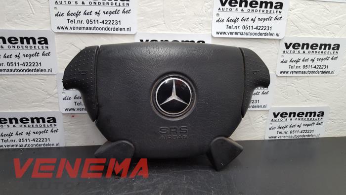 Airbag gauche (volant) d'un Mercedes-Benz CLK (W208) 2.3 230K 16V 1999