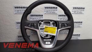 Usagé Volant Opel Meriva Mk.II 1.4 Turbo 16V ecoFLEX Prix € 125,00 Règlement à la marge proposé par Venema Autoparts