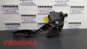 Used Accelerator pedal Opel Meriva 1.7 CDTI 16V Price € 40,00 Margin scheme offered by Venema Autoparts