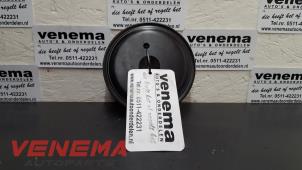Usados Polea de bomba de agua Opel Corsa D 1.2 16V Precio € 14,99 Norma de margen ofrecido por Venema Autoparts