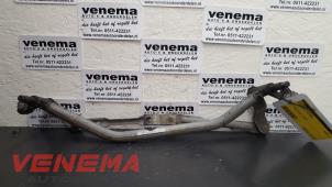 Used Wiper mechanism Peugeot 207/207+ (WA/WC/WM) 1.4 16V Price € 25,00 Margin scheme offered by Venema Autoparts