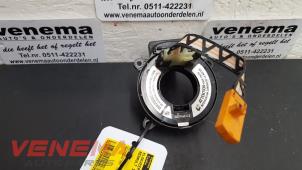 Używane Przewód spiralny poduszki powietrznej Renault Scénic I (JA) 1.6 16V Cena € 19,00 Procedura marży oferowane przez Venema Autoparts