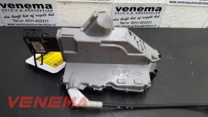 Usagé Serrure arrière gauche Citroen C3 (SC) Prix € 34,99 Règlement à la marge proposé par Venema Autoparts