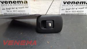 Gebrauchte Elektrisches Fenster Schalter Citroen C3 (SC) 1.2 12V Vti Preis € 14,00 Margenregelung angeboten von Venema Autoparts