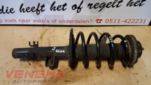 Used Front suspension system, left Volkswagen Transporter T5 2.0 TDI DRF Price on request offered by Venema Autoparts