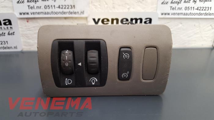AIH headlight switch from a Renault Clio II (BB/CB)  2008