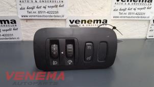 Usagé Commutateur phare hauteur réglable Renault Megane II Grandtour (KM) Prix sur demande proposé par Venema Autoparts