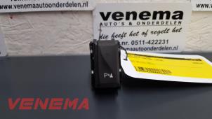 Used PDC switch Renault Laguna III Estate (KT) Price € 9,99 Margin scheme offered by Venema Autoparts